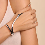ESCORRENTE HAND BRACELET