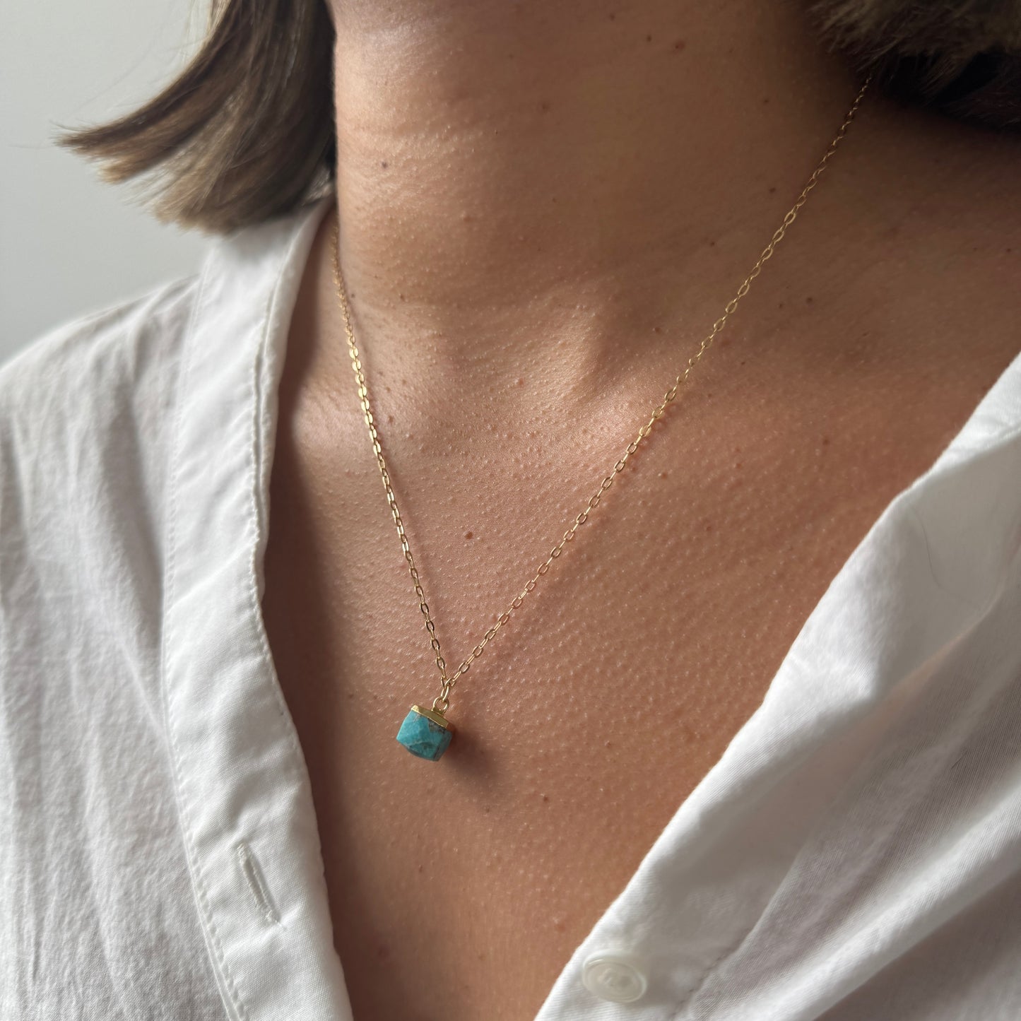 CUBE GEM NECKLACE