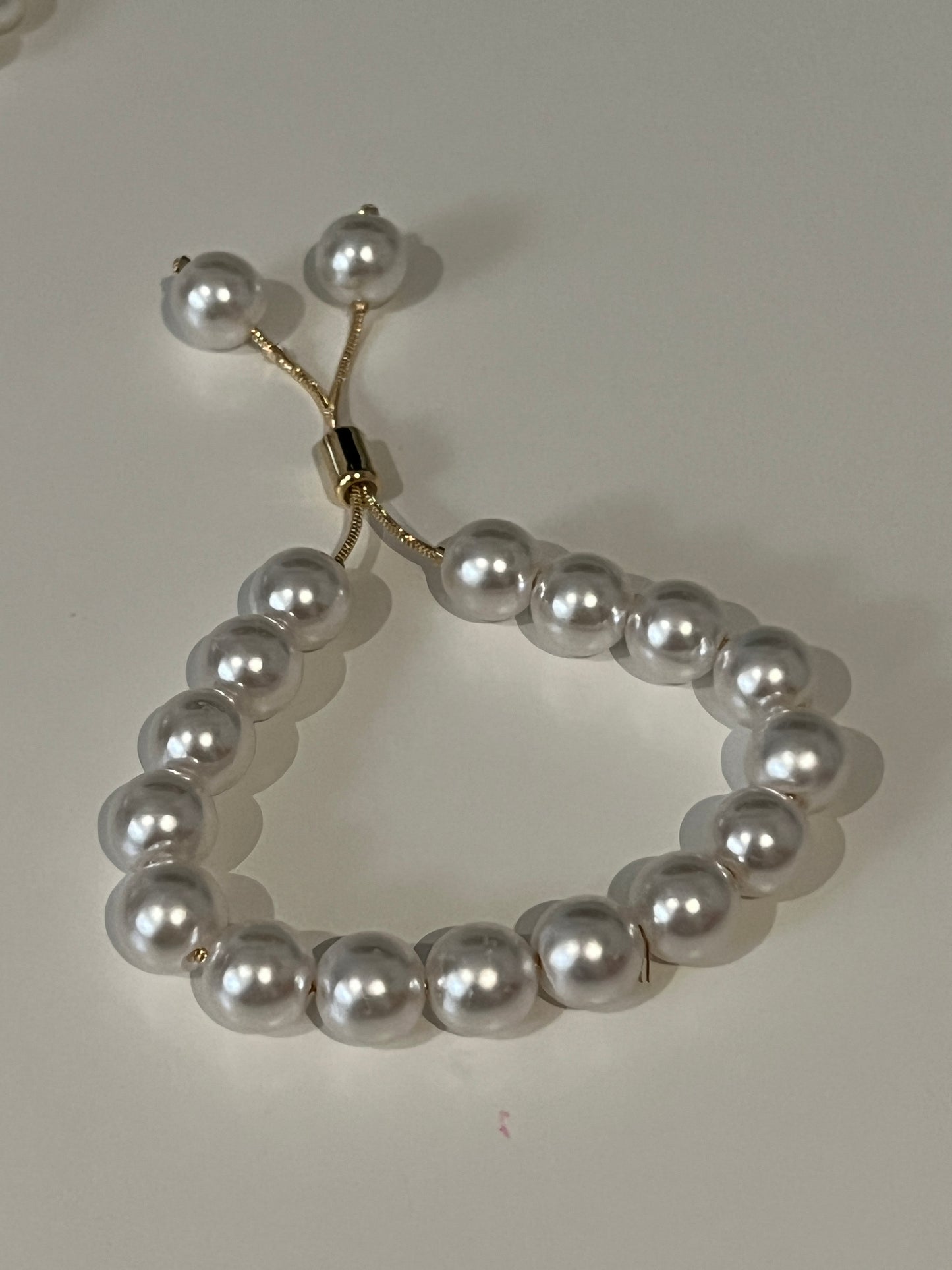 Pearl bracelet